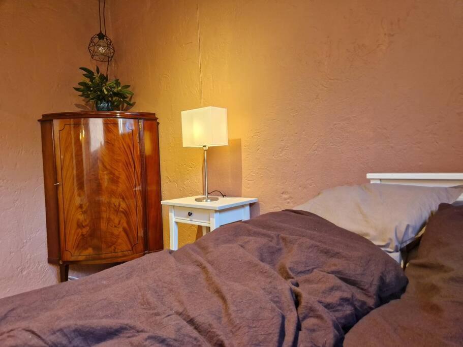 Cosy Ground Floor Apartment With Three Bedrooms ベルゲン エクステリア 写真